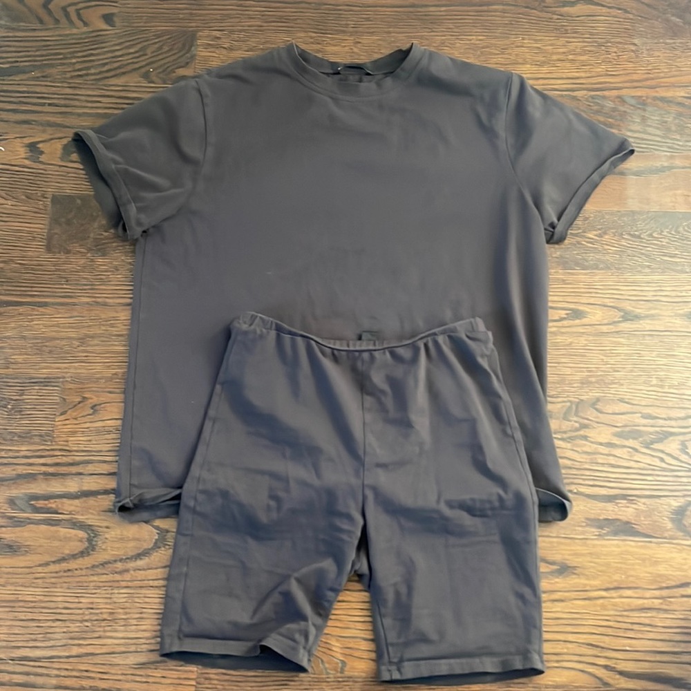 2 piece set